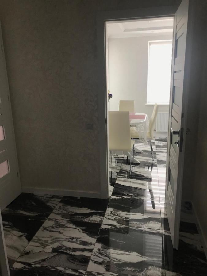 Ferienwohnung Затишна Квартира Ternopil Exterior foto